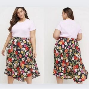 LANE BRYANT Size. 10/12 Floral Midi Hi-Low Skirt